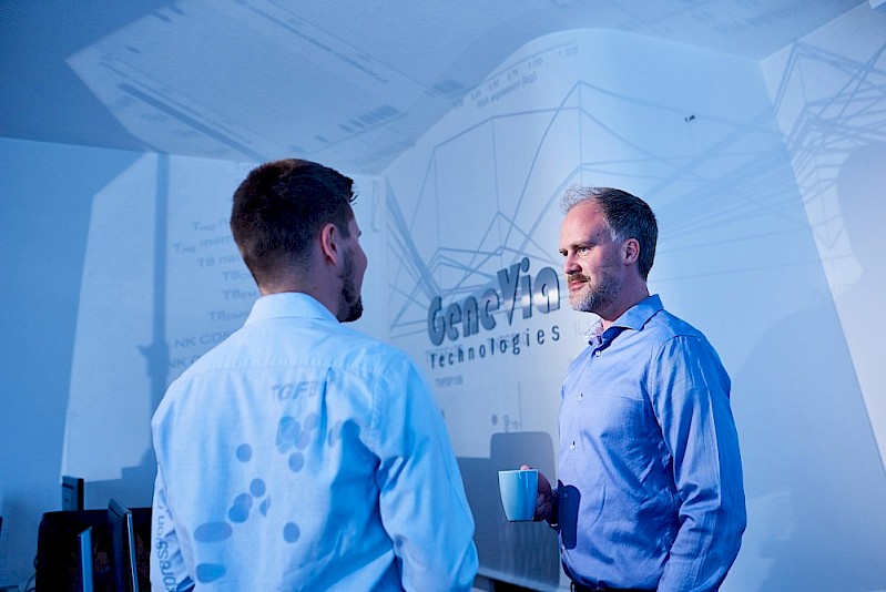 The Genevia Technologies bioinformatics team at work – Genevia Technologies